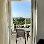 بيت للعطل Sunset View Apartment, In The Nature, At Zipari 