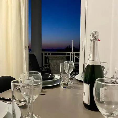 Semesterbostad Sunset View Apartment, In The Nature, At Zipari 