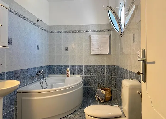 Дом отдыха Sunset View Apartment, In The Nature, At Zipari 